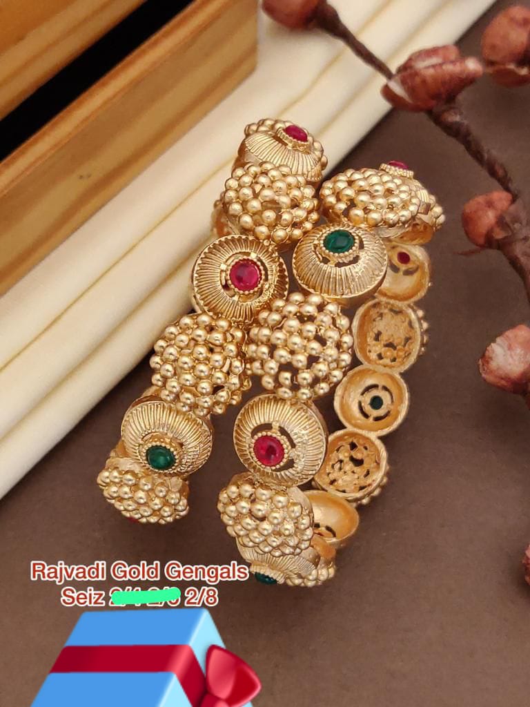 Fancy Design Matte Fancy Bangles Set Wholesalers In Delhi